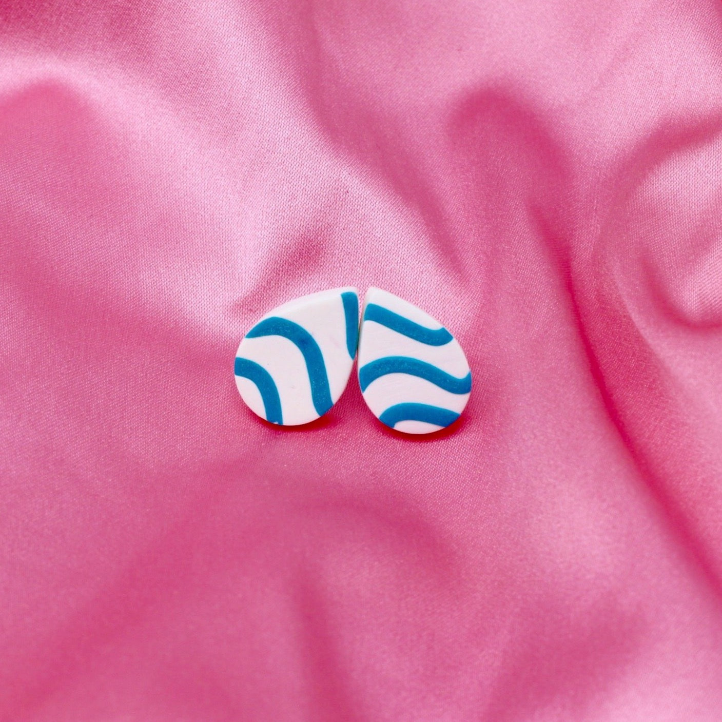 Wave Jen Studs - Super Moon London